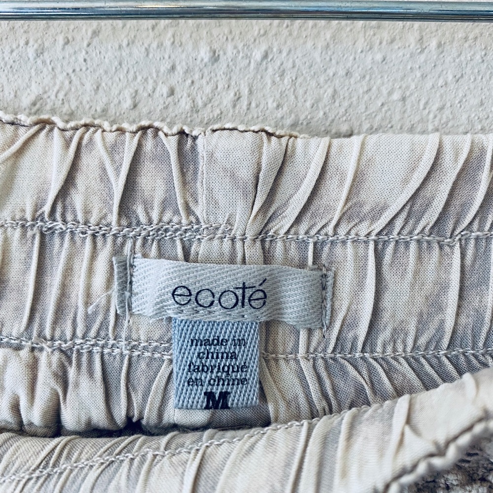 Urban Outfitters Shorts - Picture 3 of 4